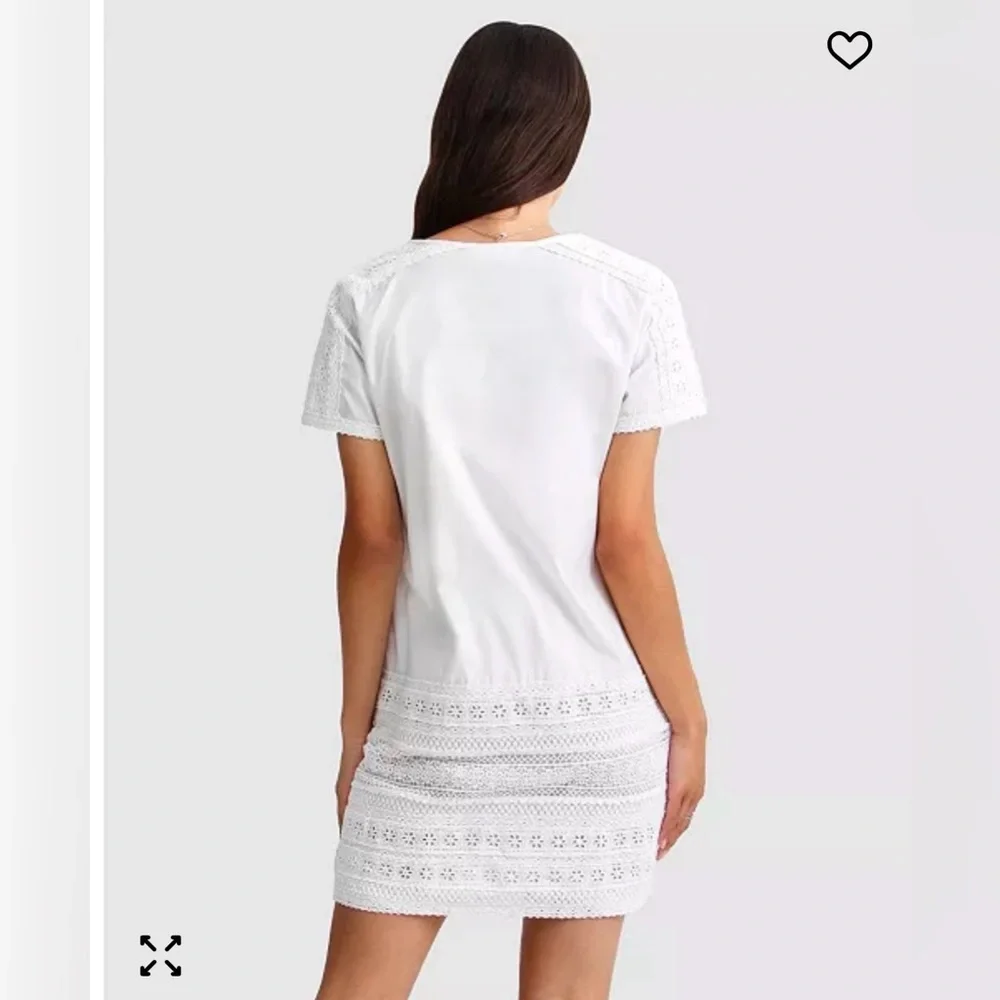 Elegant Belle & Bloom Dress - Picture 3 of 8